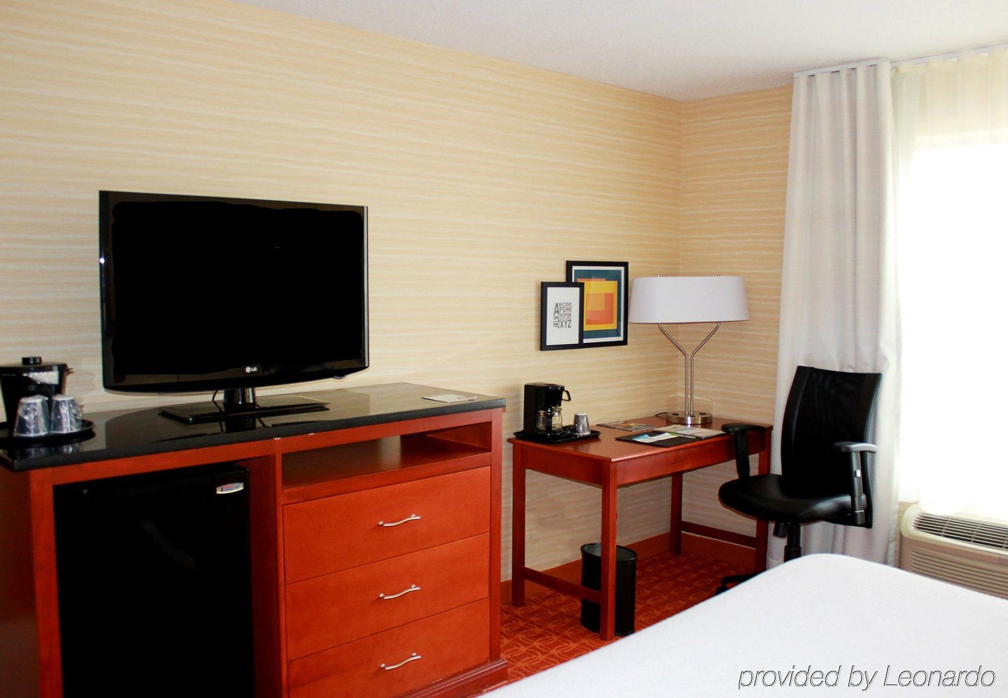 Fairfield Inn & Suites Detroit Farmington Hills Eksteriør billede