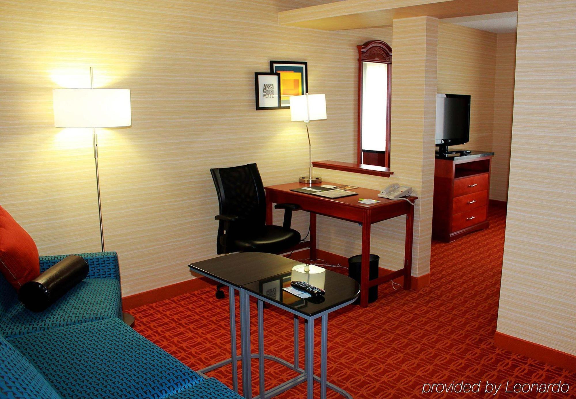 Fairfield Inn & Suites Detroit Farmington Hills Eksteriør billede