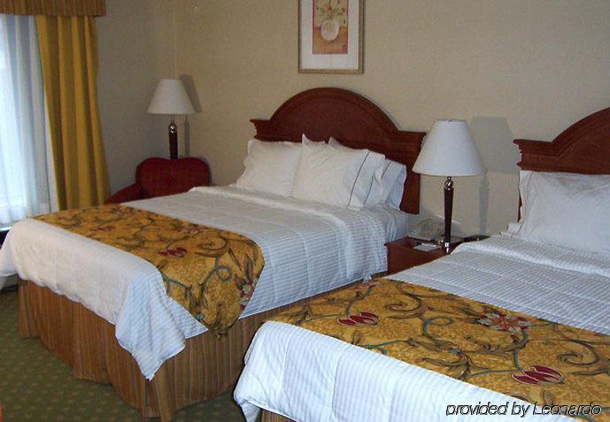 Fairfield Inn & Suites Detroit Farmington Hills Værelse billede
